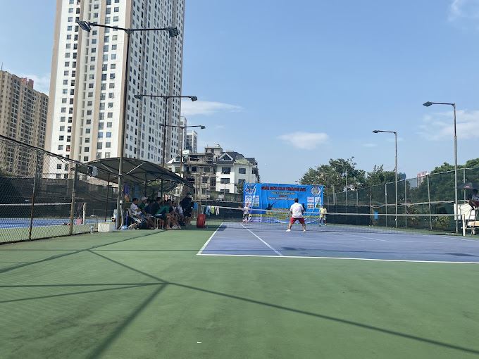 Sân Tennis New World