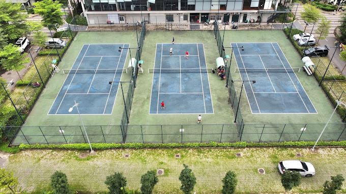 Sân tennis The Garden city - Thạch Bàn, Long Biên, Hà Nội